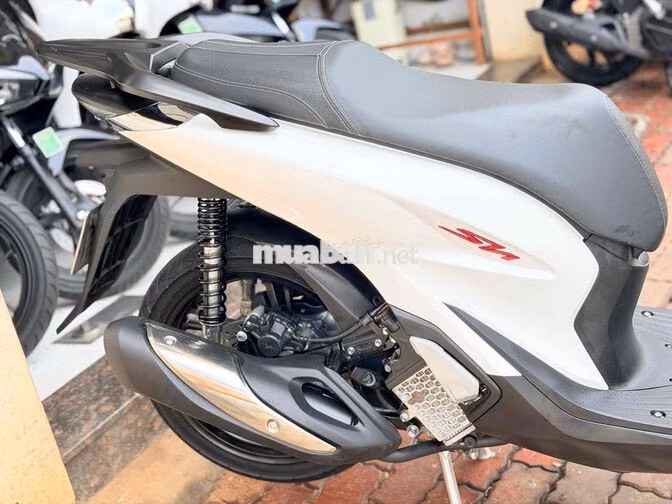 SH 2024 MIS FOM NHẬP XE ĐẸP KENG