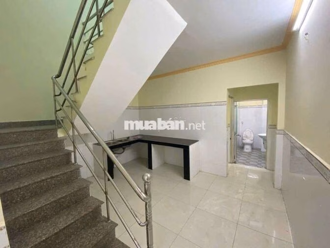 Nhà 2 tầng, 3Pn 2wc,ds48, hbchanh,gần Gigamall 