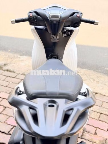 SH 2024 MIS FOM NHẬP XE ĐẸP KENG