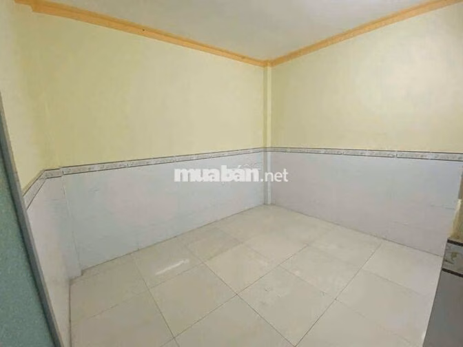 Nhà 2 tầng, 3Pn 2wc,ds48, hbchanh,gần Gigamall 
