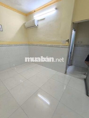 Nhà 2 tầng, 3Pn 2wc,ds48, hbchanh,gần Gigamall 