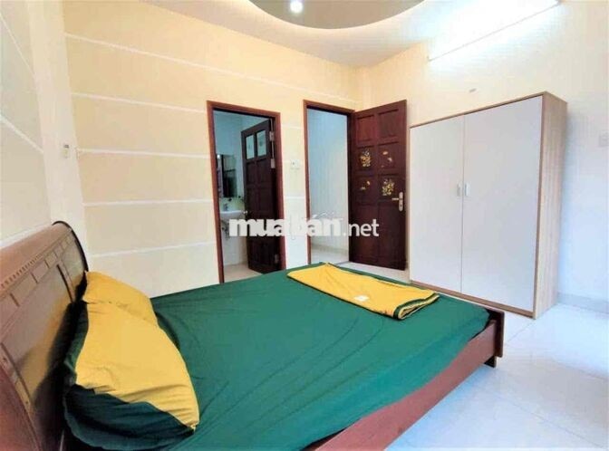 🔥Etown Cộng Hoà - Căn Hộ 1 Phòng Ngủ Tách Bếp 2 Bancol Thang Máy Mới