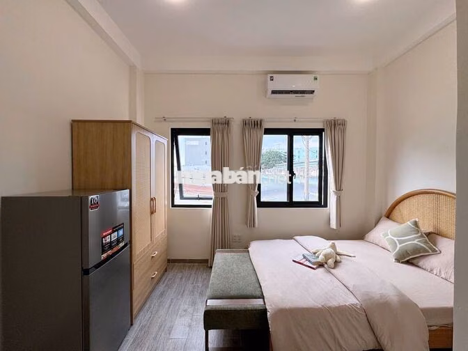 Phòng đón nắng cửa sổ thoáng thuận tiện đi Q7, Q8 - QL50 gần Bến xe Q8