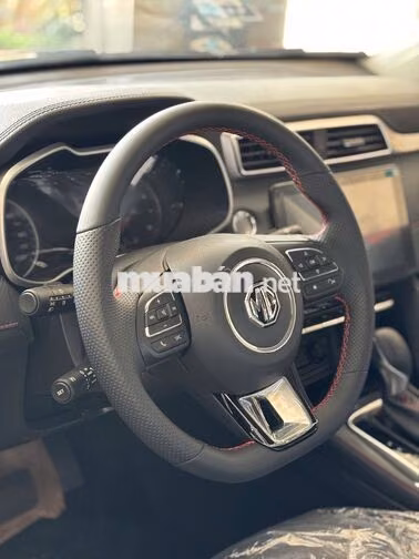 MG ZS STD 5 chỗ Đen SUV