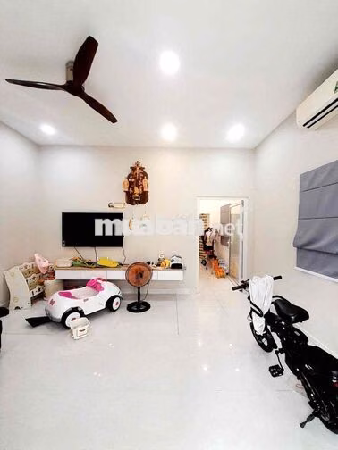 HƠN 4 TỶ – 46m2 – TÂN BÌNH – HẺM XE HƠI TỚI CỬA – SHR – CHỈ 4,5 TỶ