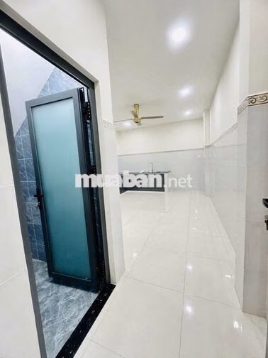 Cho thuê nhà HXH Xô Viết Nghệ Tĩnh 4x15m 3 lầu 7PN giá 27 Triệu