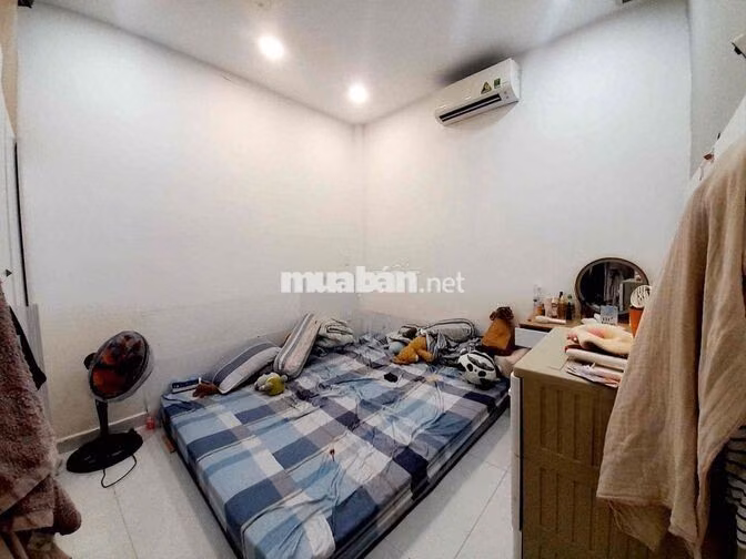 HƠN 4 TỶ – 46m2 – TÂN BÌNH – HẺM XE HƠI TỚI CỬA – SHR – CHỈ 4,5 TỶ