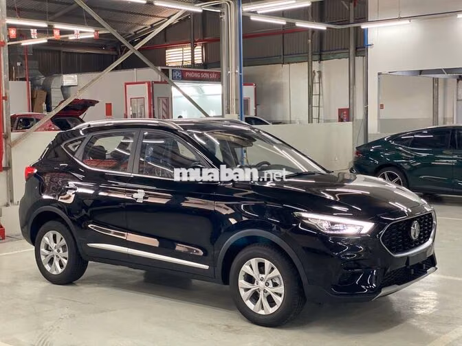MG ZS STD 5 chỗ Đen SUV