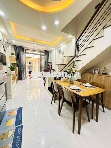 nhà thống nhất p16 hẻm xe hơi 2 tầng