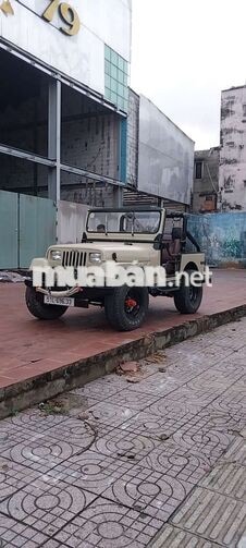 Jeep Xe địa hình màu Kem
