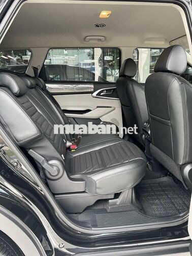 KIA Carens Luxury 1.5L CVT 7 chỗ Đen