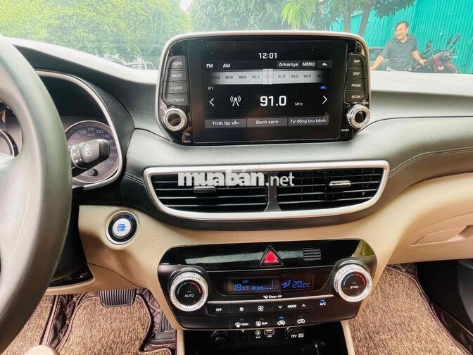 Tucson 2019 2.0 DATH, hộp số 8 cấp