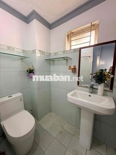 CĂN HỘ 2 PN NGAY TRUNG TÂM THÀNH PHỐ HCM RỘNG TỚI 65m2