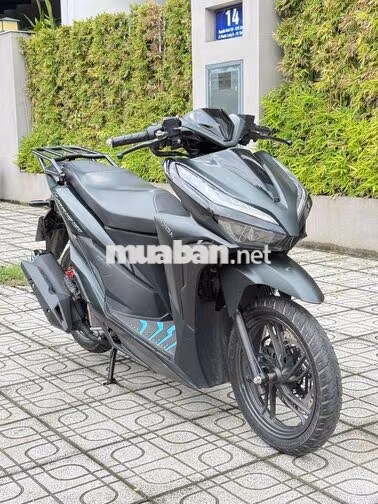 Vario 150 ( nợ xấu trả trước 18t nhận xe ngay)