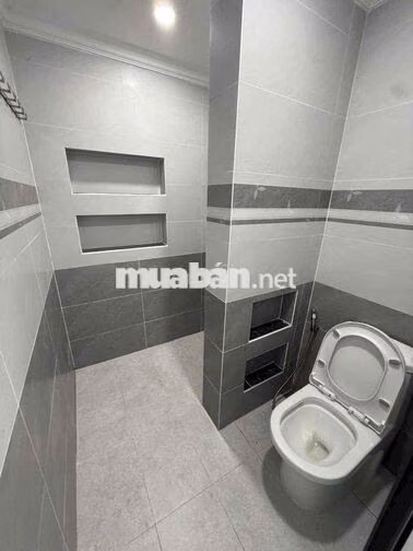 NHÀ MỚI 3 PHÒNG NGỦ LỘ OTO ĐẬU THOẢI MÁI