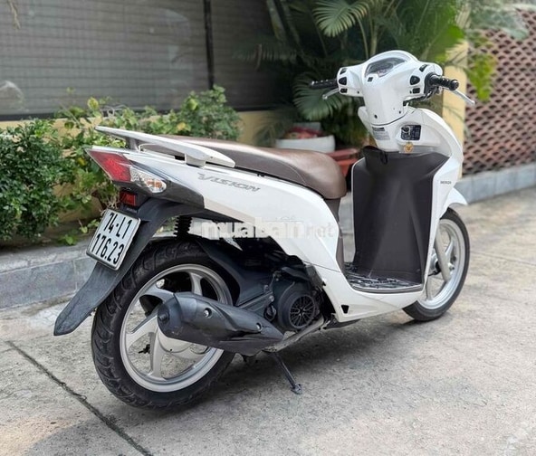 Honda Vision 2016 chính chủ đẹp, máy zin êm