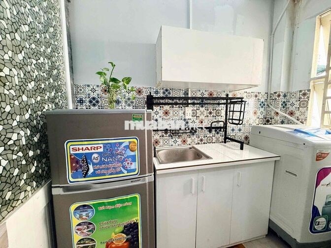 CĂN HỘ 2 PN NGAY TRUNG TÂM THÀNH PHỐ HCM RỘNG TỚI 65m2