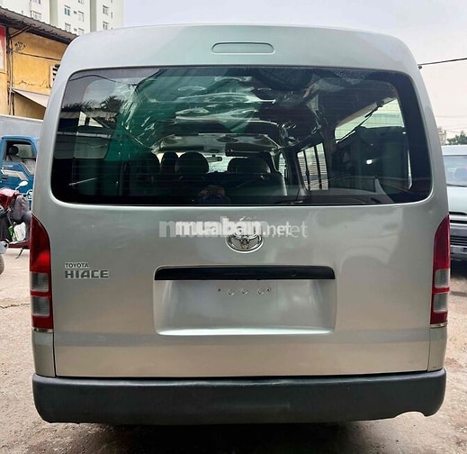 Toyota Hiace máy dầu cải tạo tải Van, bao sang tên