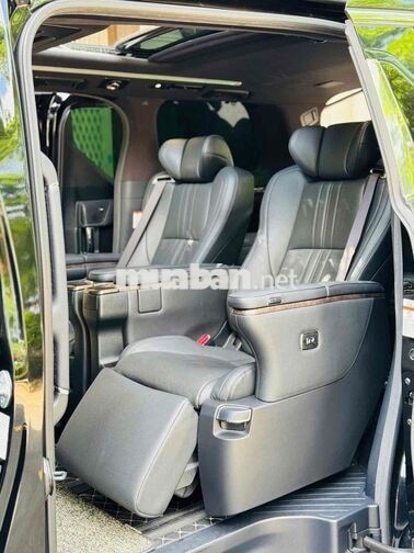 Toyota Alphard Executive Lounge Model 2020