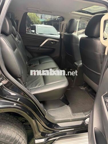 Mitsubishi Pajero Sport 2021 Đen 7 chỗ Tự động