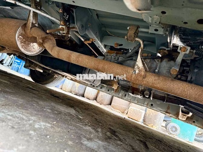 Toyota Hiace máy dầu cải tạo tải Van, bao sang tên