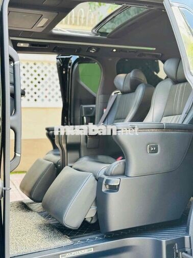 Toyota Alphard Executive Lounge Model 2020