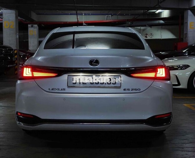 Lexus ES250 2018 Trắng nâu cực đẹp
