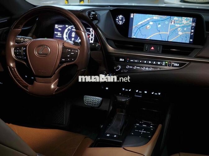 Lexus ES250 2018 Trắng nâu cực đẹp