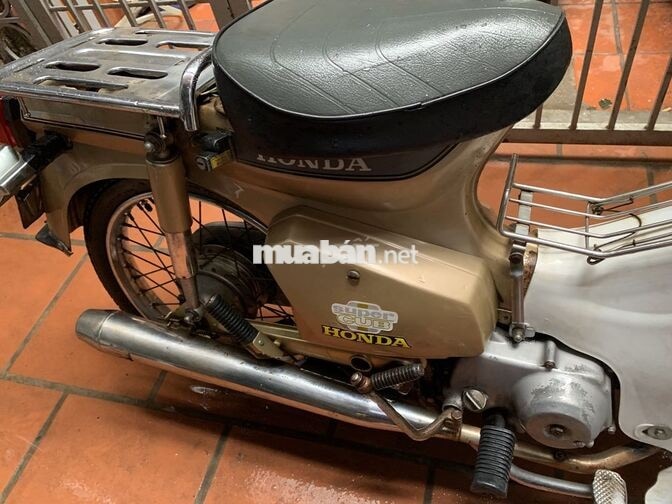 Honda Super Cub 8290 Vàng be Nhật