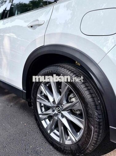 Mazda CX-5 Xanh lá 5 chỗ Tự động Xăng