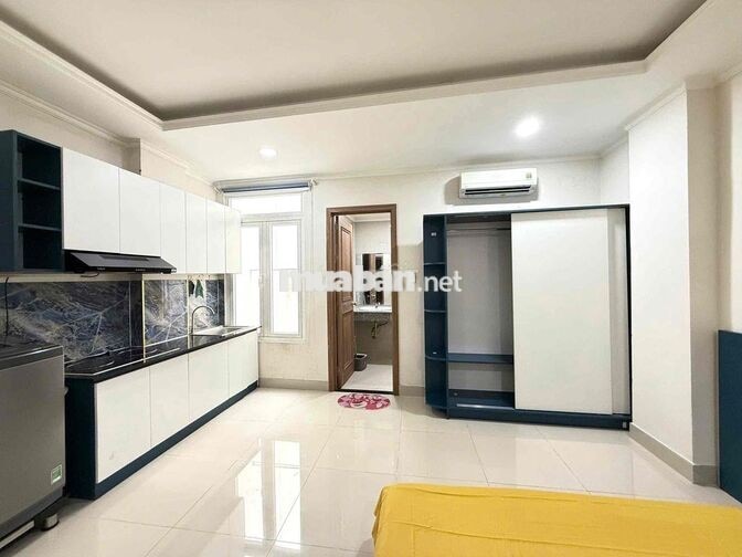 Phòng 35m2_ Studio cửa sổ lớn_205QL13( Cắt Xô Viết- Nguyễn Xí)