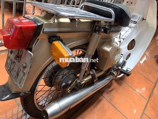 Honda Super Cub 8290 Vàng be Nhật