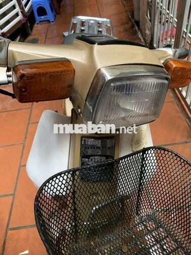 Honda Super Cub 8290 Vàng be Nhật