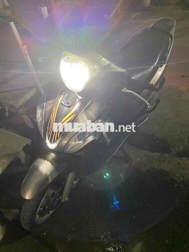 Kymco People 125 FI