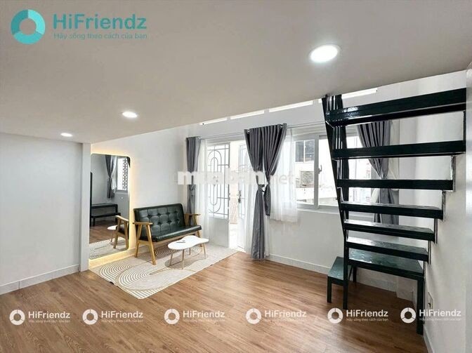 DUPLEX gác cao 1m7 rộng 30m2 Ngay VẠN HẠNH MALL ĐH HUFLIT UEH Hoa sen