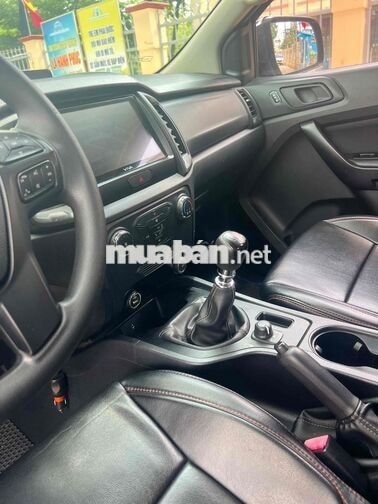 Ford Ranger 2021 Số sàn Thái Lan Đen