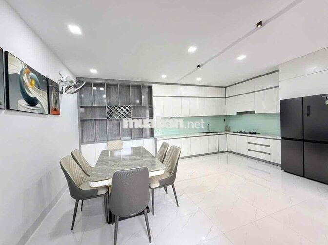 CHO THUÊ NHÀ XÂY MỚI HẺM 473 Y MOAN