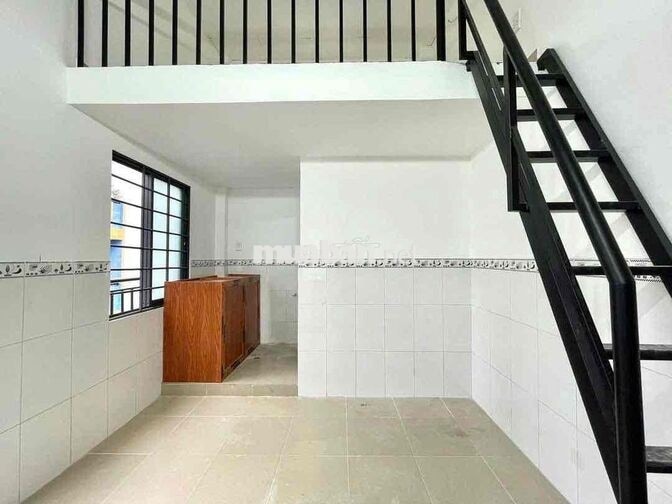⚡️PHÒNG TRỌ MỚI XÂY - GÁC CAO BANCOL THOÁNG - GẦN AEON TPHU - TÂN HƯƠNG