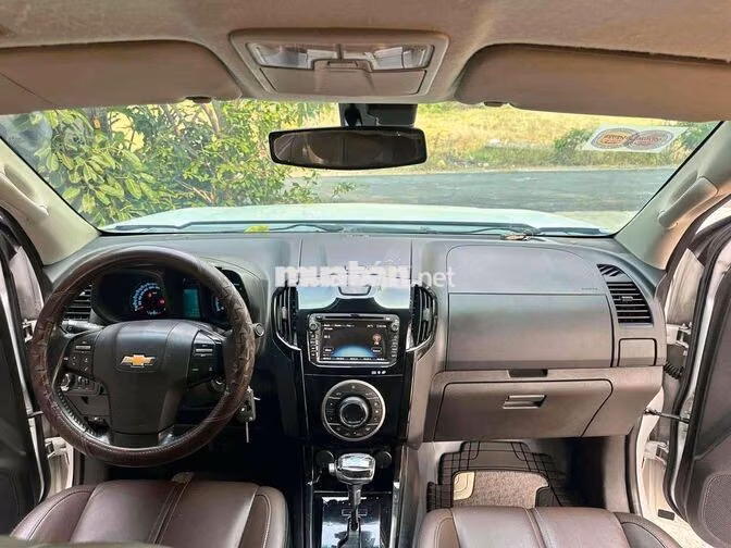 Chevrolet Colorado Highcountry LTX 2 cầu Trắng