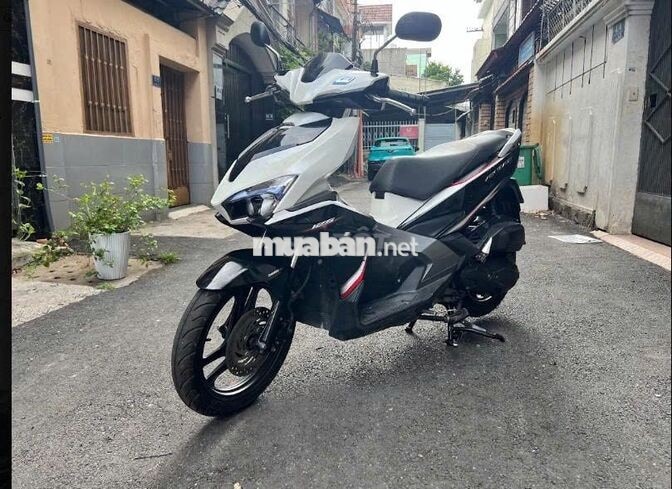 Honda Air Blade 125cc (2016) | BSTP odo 26000