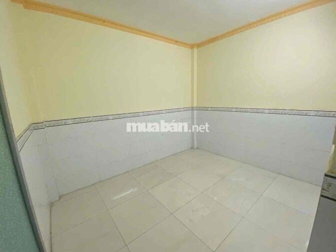nhà 1 lầu 3pn2wc đ48 còn mới đẹp