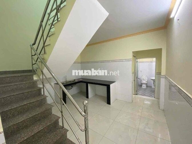 nhà 1 lầu 3pn2wc đ48 còn mới đẹp