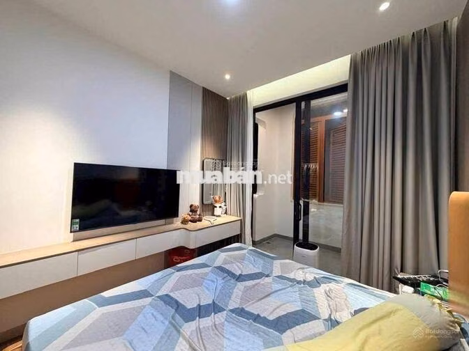 Cho thuê nhà 1 trệt 2 lầu Phường Chánh Nghĩa 3PN-3WC Nội thất đầy đủ