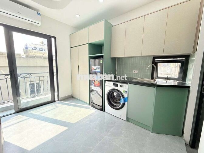 Cực phẩm CCMN 25m2 Full đồ. máy giặt, ban công tại Trường Chinh