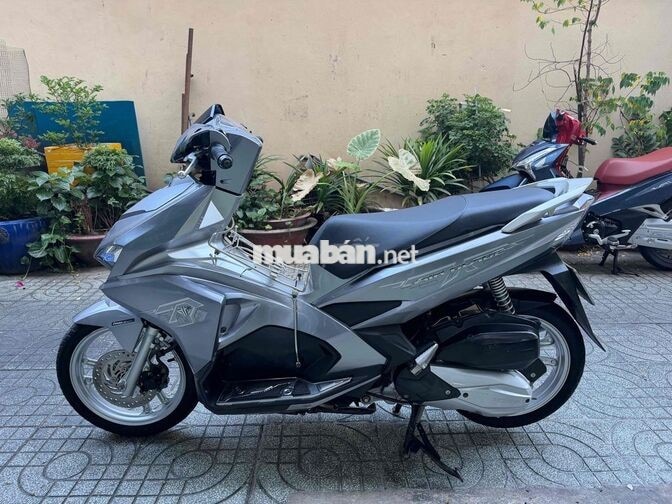Honda Air Blade 125 2019 Bạc bóng