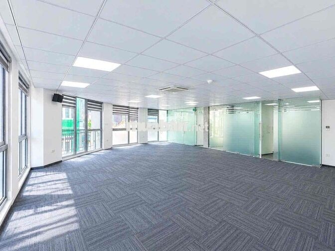 Cho thuê văn phòng tại Huỳnh Thúc Kháng 130m2 giá chỉ 25t