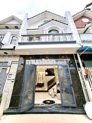 Bán Nhà đường Huỳnh Tấn phát giáp q7 hẻm xe hơi