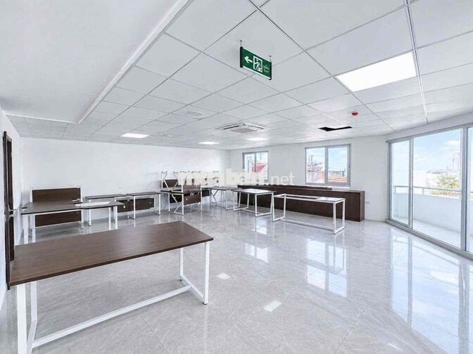 Cho thuê văn phòng tại Huỳnh Thúc Kháng 130m2 giá chỉ 25t