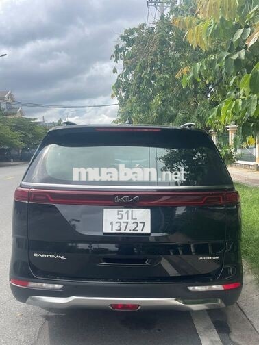 KIA CARNIVAL PREMIUM 2.2 DIESEL 2024 Đen
