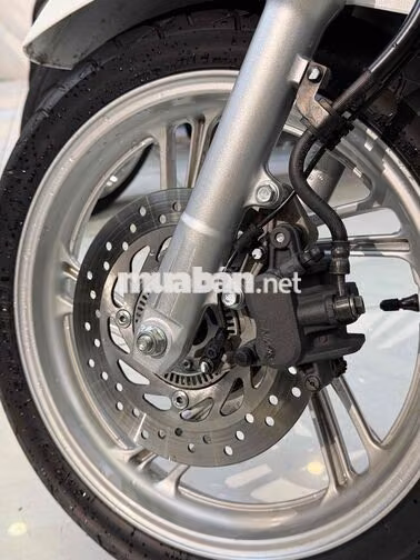 Honda SH150i ABS 2022 Trắng